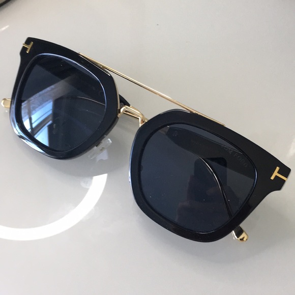 Tom Ford Sunglasses - Picture 2 of 4